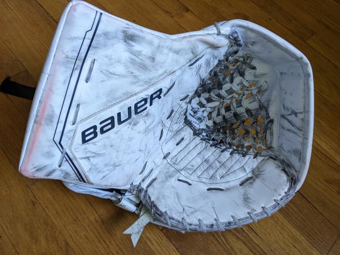 Used Regular Bauer Mach Pro Stock