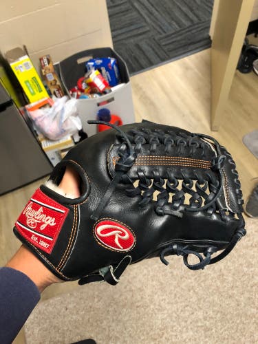 Pitcher's 12" Pro Preferred Baseball Glove
