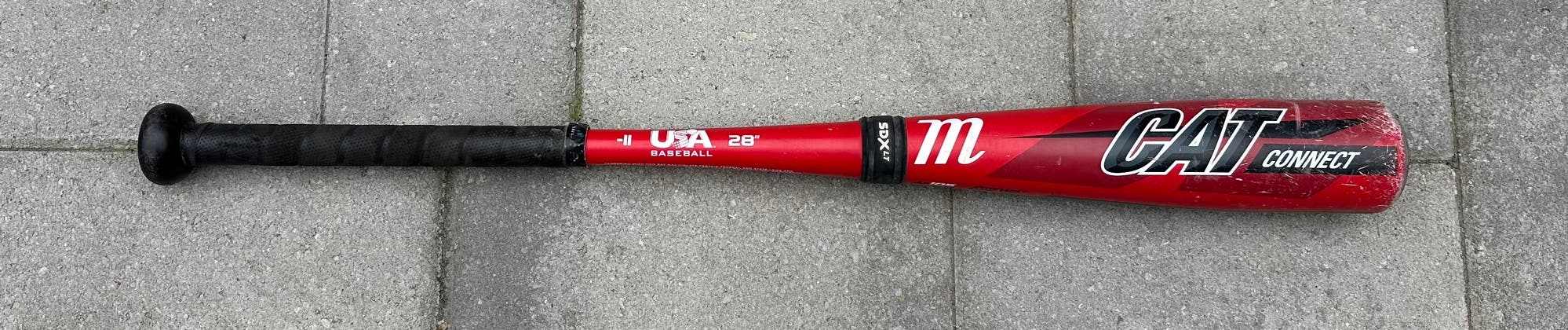 Used  Marucci (-11) 17 oz 28" CAT Connect USA Bat