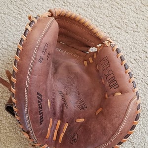 Used Right Hand Throw Mizuno Catcher's MVP GXC Baseball Glove 34"
