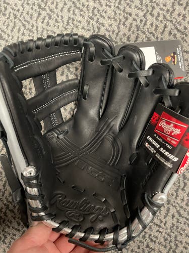 Rawlings Encore 11.25” Right hand throw glove
