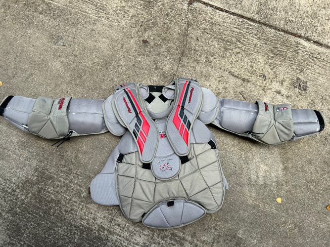 Used XL Vaughn Velocity VE8 Pro Goalie Chest Protector
