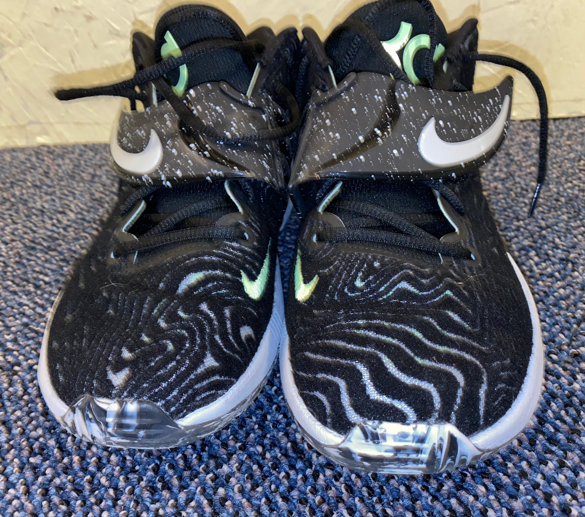 Nike KD 14 basketball shoes sneaker men display picture 3