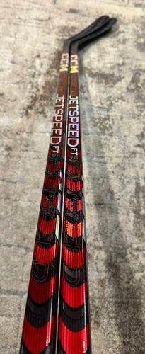 NEW! 2 Pack! 2x 70 Flex P29 Right Hand Jetspeed FT5 Pro Hockey Sticks Bud