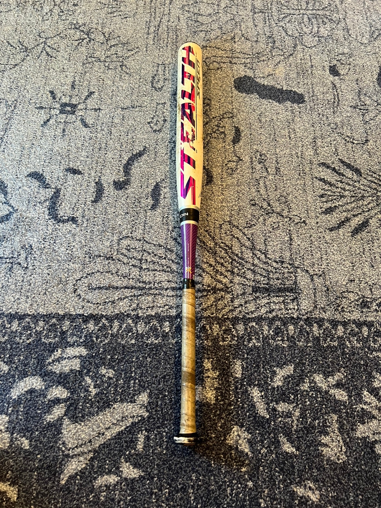 2016 Easton Stealth 33” Softball Bat