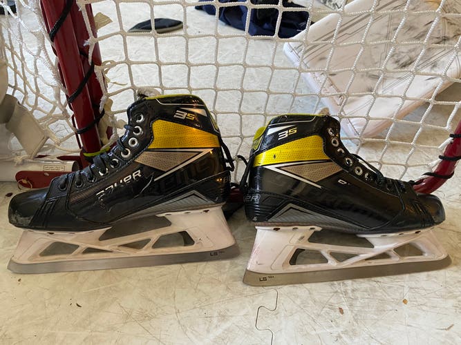 Used Bauer Regular Width  Size 9.5 Supreme 3s Hockey Goalie Skates