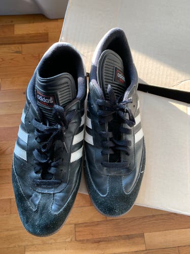 ORIGINAL Black New Indoor Adidas Samba Cleats(FORST COME FIRST SERVE)
