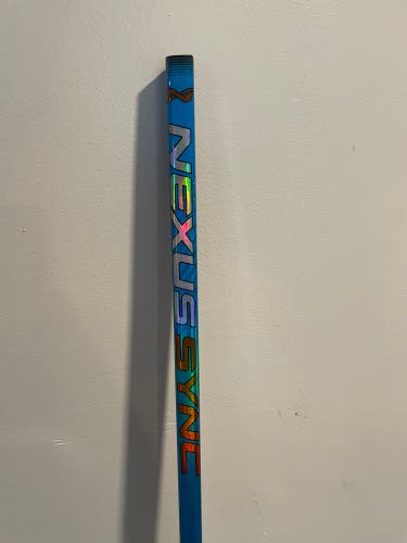 Senior Right Handed P88 Nexus Sync Hockey Stick