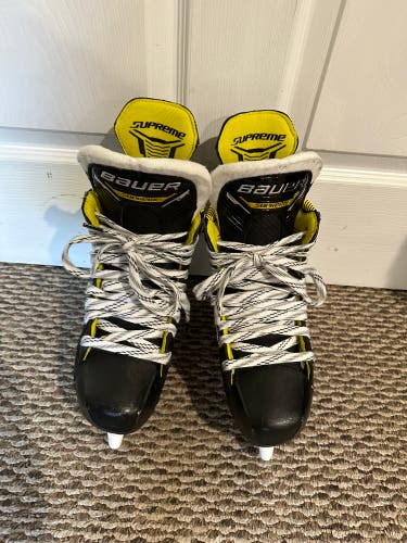 Used Bauer Regular Width Size 7.5 Supreme M4 Hockey Skates