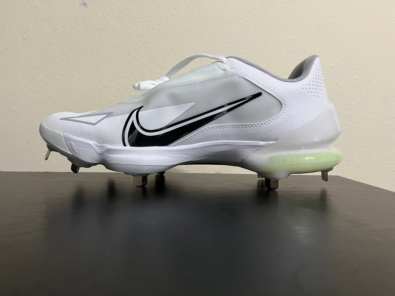 Men's Nike Force Zoom Trout 8 Elite Metal Baseball Cleats, 12.5, White