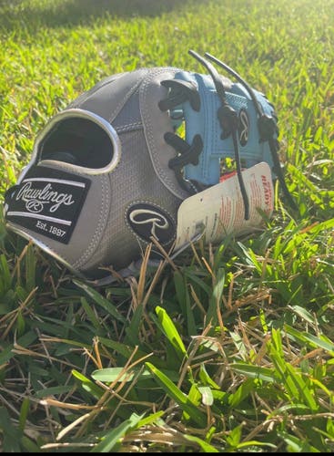 New Rawlings Heart of the Hide PROR204-2CBH 11.5 Baseball Glove