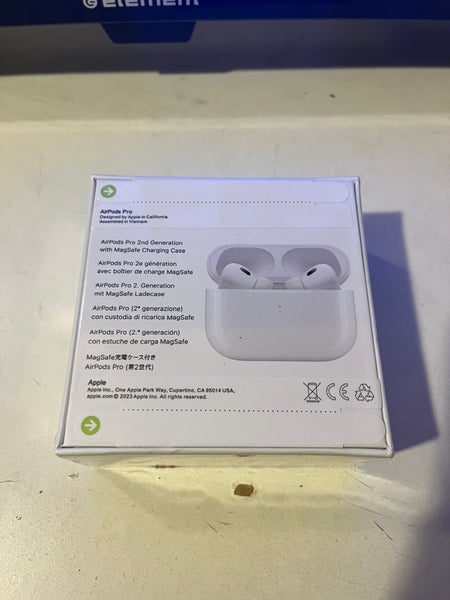 AirPods Pro (2nd Generation) with MagSafe Charging Case