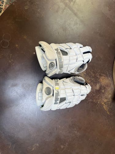 Used Player's Maverik Large M4 Lacrosse Gloves