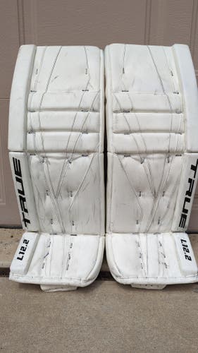 Used 33" True L12.2 Goalie Leg Pads