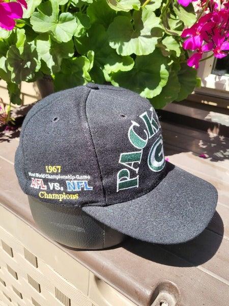 Vintage 90s Green Bay Packers NFL Football Wave Snapback Hat