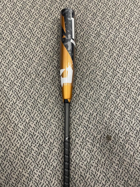Demarini Zoa 32” 27 once USSSA -5 bat