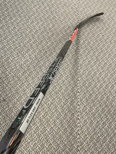 CCM Chrome Jetspeed FT5 Pro 85 flex P90TM curve left hand stick
