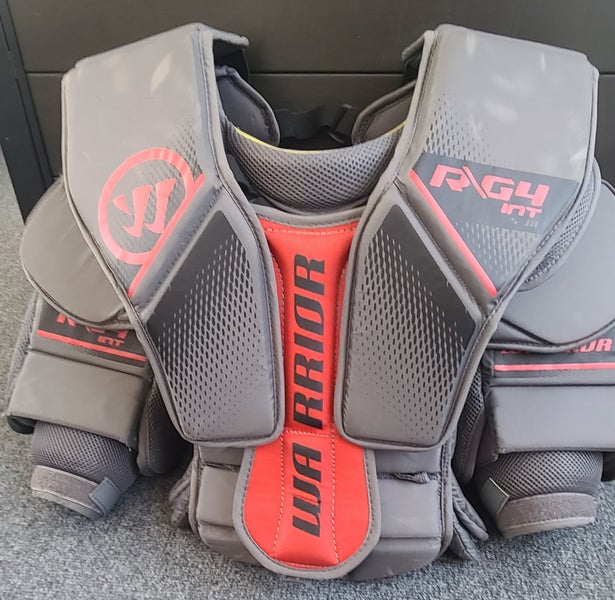 Used Small/Medium Warrior Ritual G4 Goalie Chest Protector