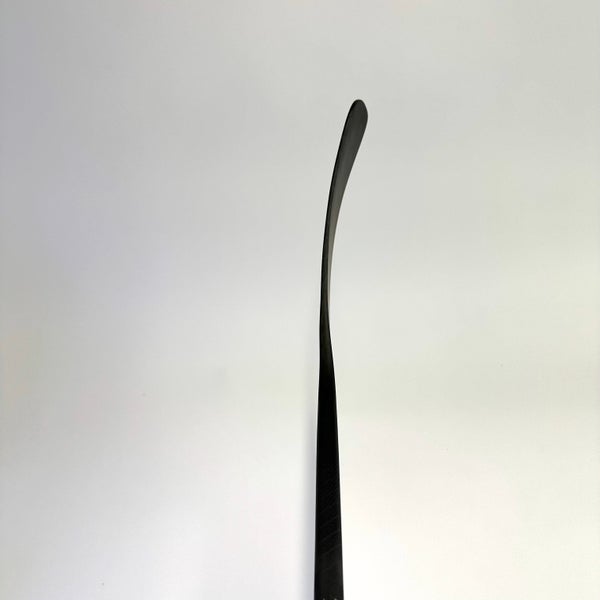 Left - Easton Synergy SE16 Refurbished Hockey Stick - Senior - Grip -  Custom Pro Curve