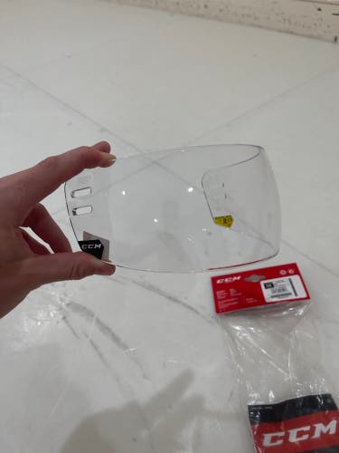 New Large CCM Visor VR14