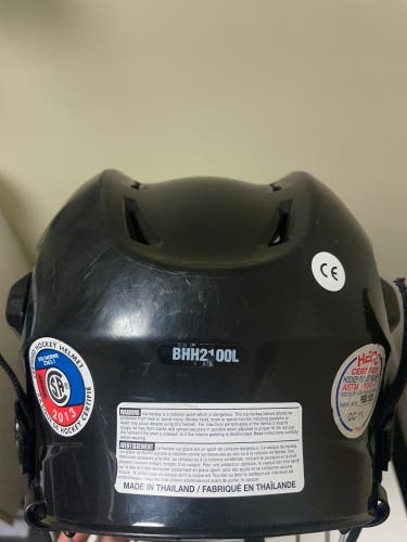 Bauer 2100 Large Helmet (used)