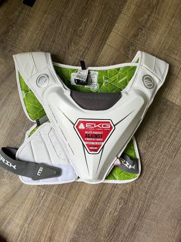 Adult Large Maverik Shoulder Pads
