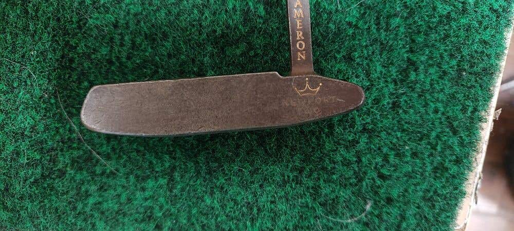Titleist Scotty Cameron The Art of Putting Newport Two 35 Inch
