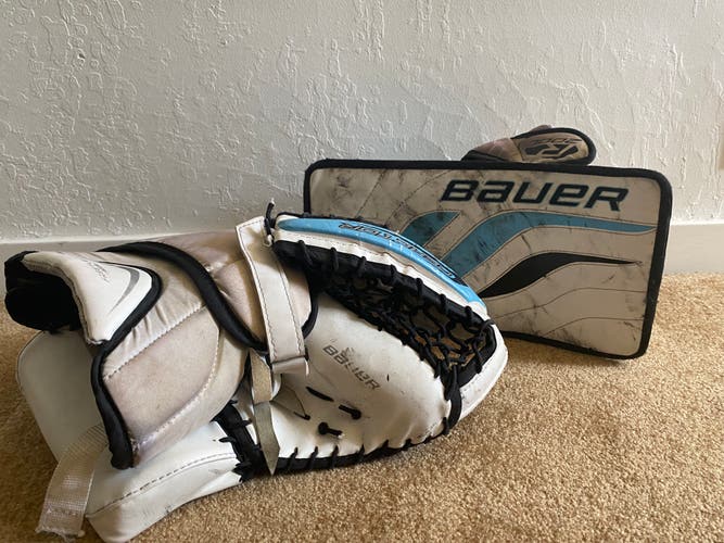 Used Bauer Glove and Blocker Set Regular Reactor 2000