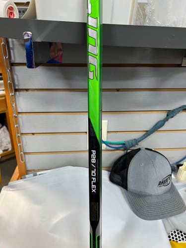 New Senior Right Handed Bauer ADV SLING Hockey Stick P28