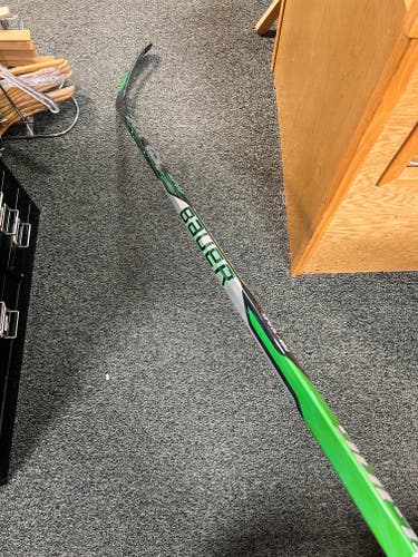 New Senior Bauer Left Hand ADV SLING Hockey Stick P28