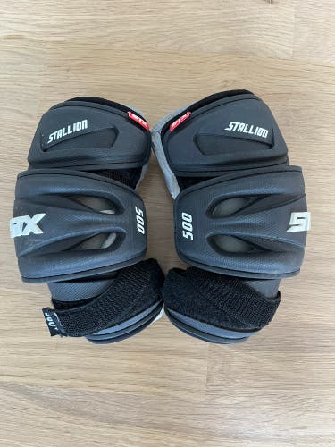 Used Extra Large STX Stallion 500 Arm Pads