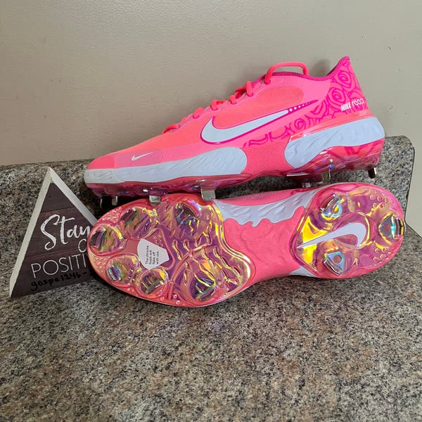 Nike Alpha Huarache Elite 3 Low Mother display picture 1