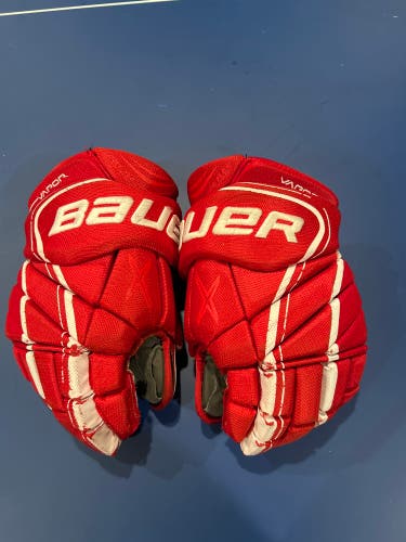 Used Bauer 14" Vapor X900 Lite Gloves