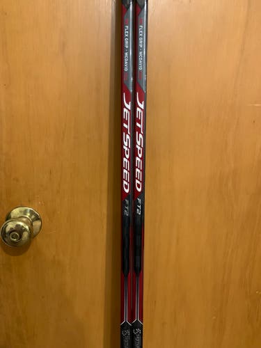 2 x CCM Jetspeed FT2 RH p28. 85 Flex. Hockey Stick. Cut Down