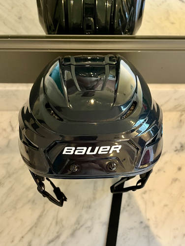 New Medium Bauer Hyperlite Helmet Pro Stock