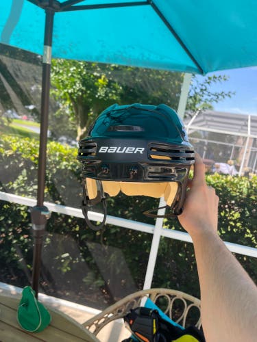 Used Large Bauer 4500 Helmet
