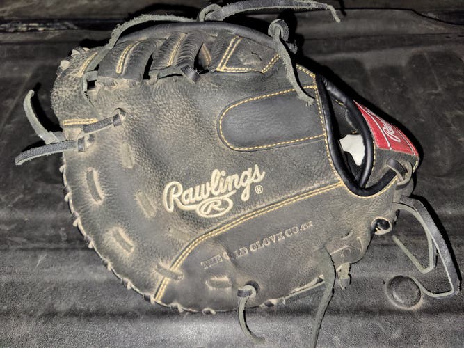 Used Rawlings Right Hand Throw First Base Renegade Baseball Glove 11.5"
