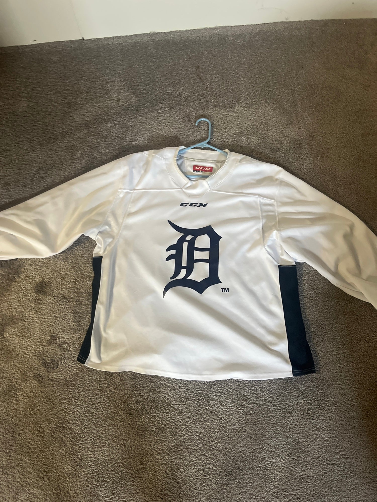 Detroit Tigers Jersey (VTG) - Home Jersey by CCM Canada - Men's Large
