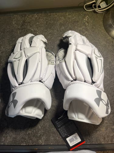 New Under Armour Medium Command Pro 2 Lacrosse Gloves