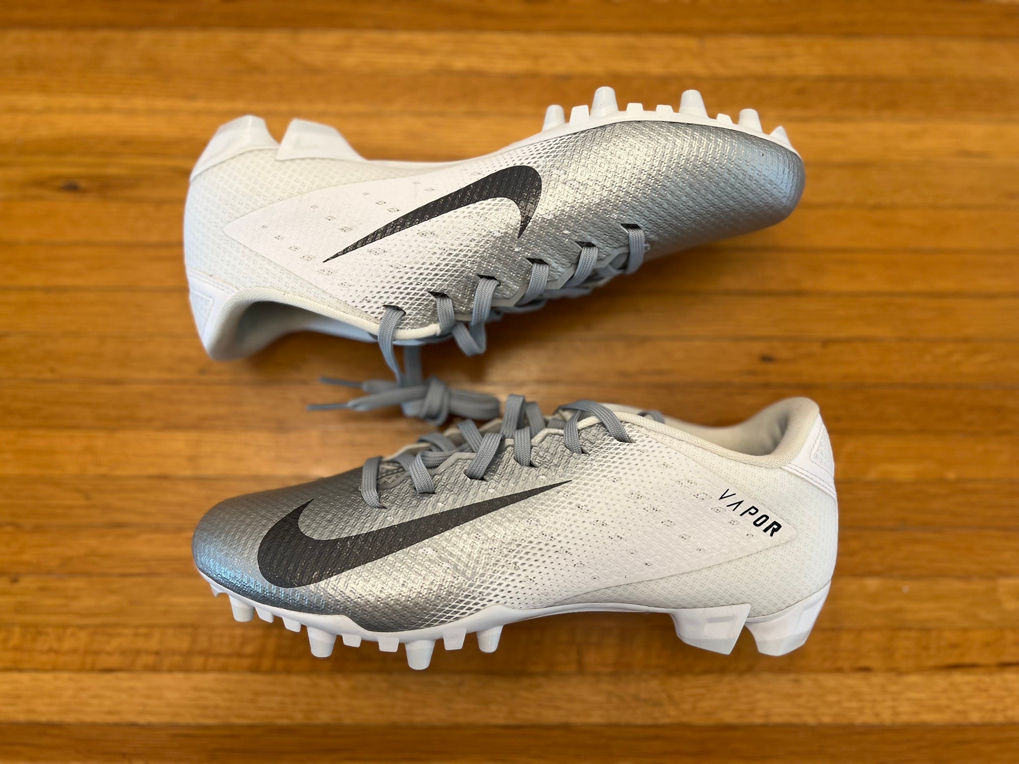 Nike Vapor Untouchable 3 Elite Metallic Silver Men's - AH7408-010 - US