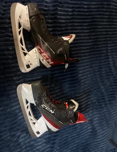 Senior Used CCM Jetspeed Control SMU Hockey Skates Regular Width Size 7.5