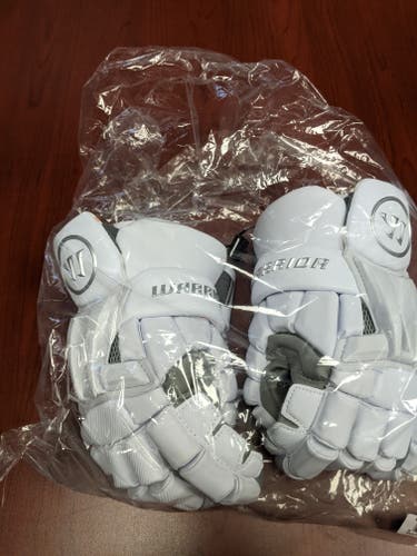 New Warrior Burn XP Lacrosse Gloves Large