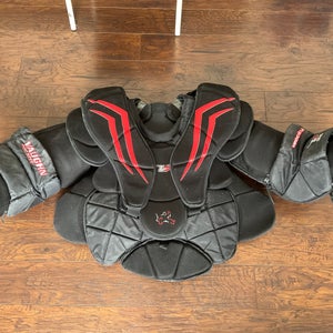 Vaughn V7 XF Pro Carbon Goalie Chest Protector - Large