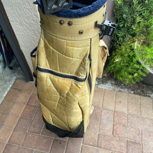 Golf Cart Bag With Club Organizer and shoulder strap .