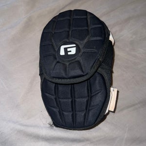 Used S/M G Form Elite 2 Elbow Guard