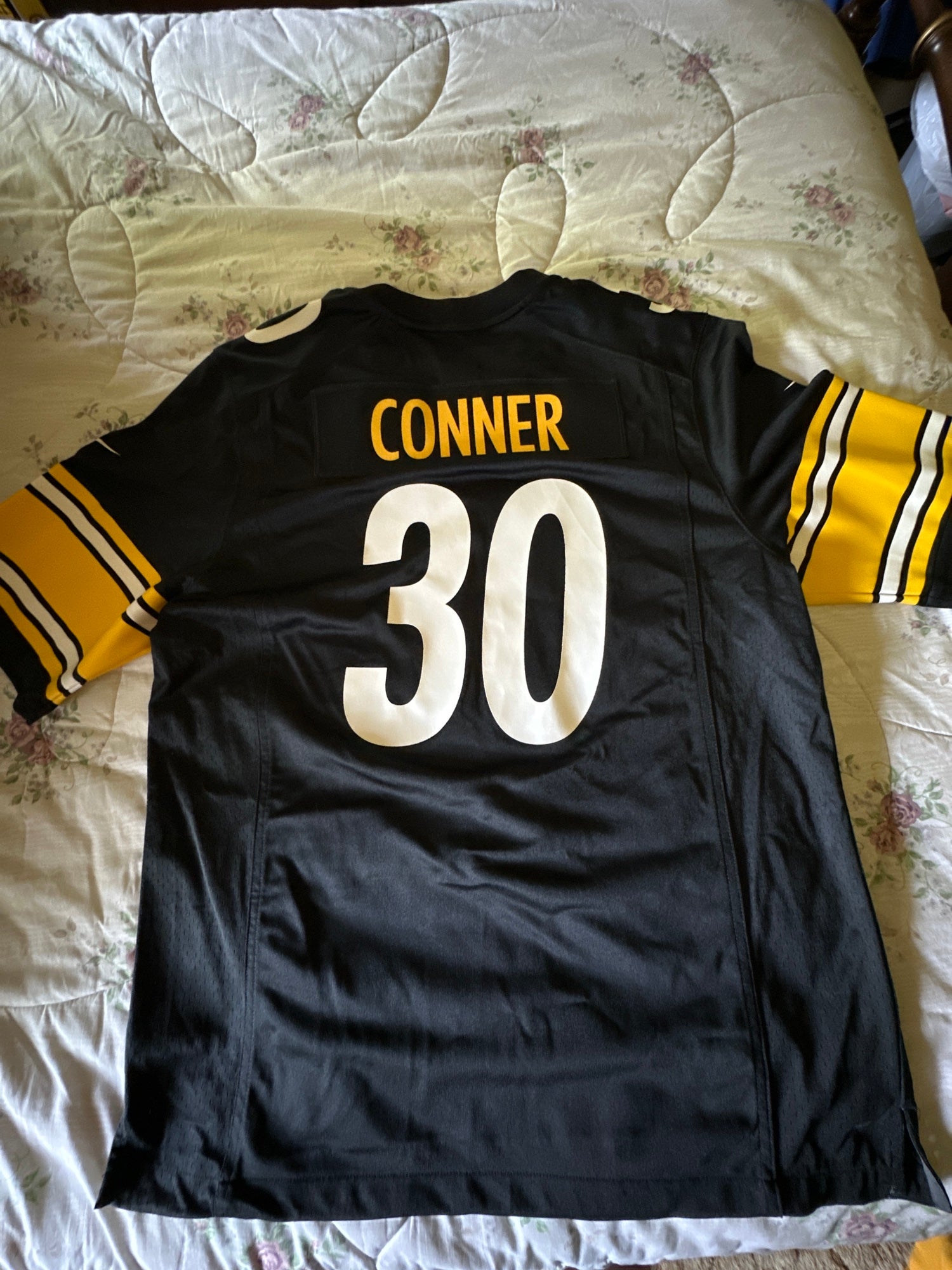 Nike Men's XL James Conner Steelers Jersey