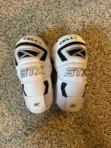 New Medium STX Cell V Arm Pads