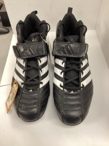 Men's Adidas Mid Top football cleat size 18