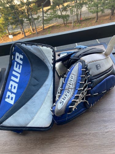 Bauer Supreme goalie glove & blocker