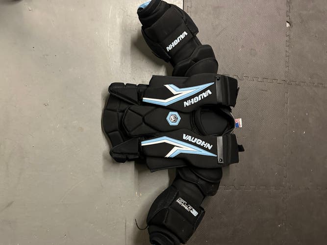 Used Large Vaughn  SLR3 Pro Carbon Goalie Chest Protector